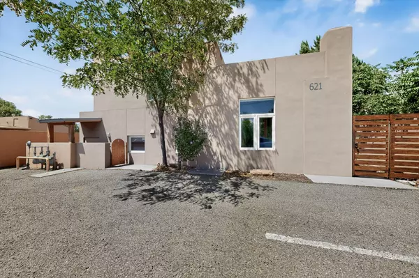 Santa Fe, NM 87501,621 W Alameda ST #A