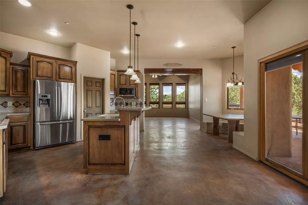 Santa Fe, NM 87506,12 Estancia CT