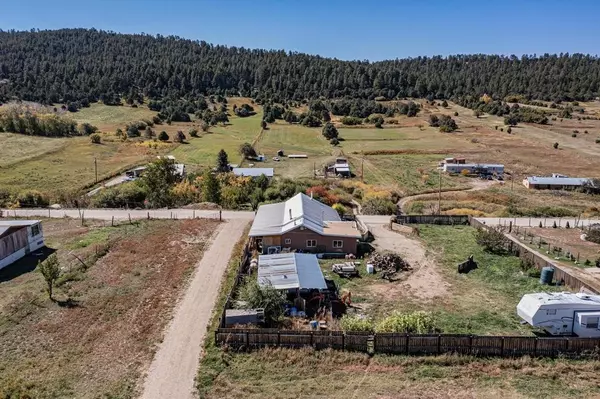 Llano, NM 87542,32 Upper Llano