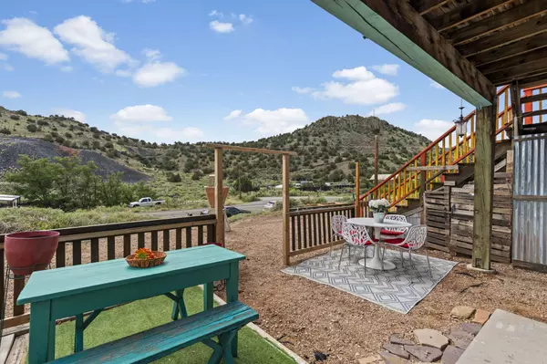 Madrid, NM 87010,2819 State Hwy 14