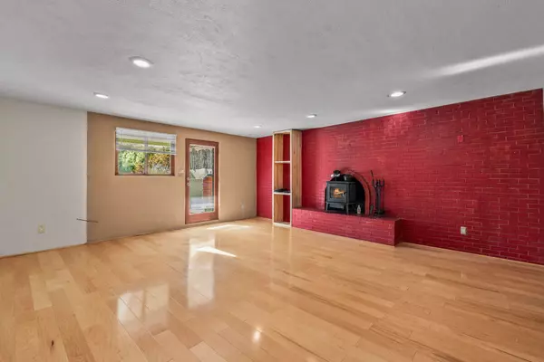 Santa Fe, NM 87501,116 Moore St