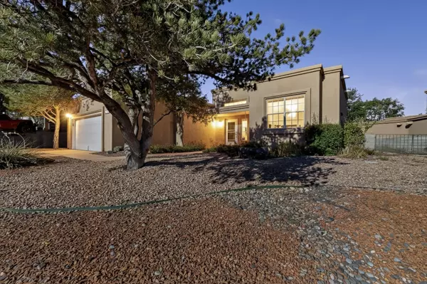 5333 Roanoke AVE NW, Albuquerque, NM 87120