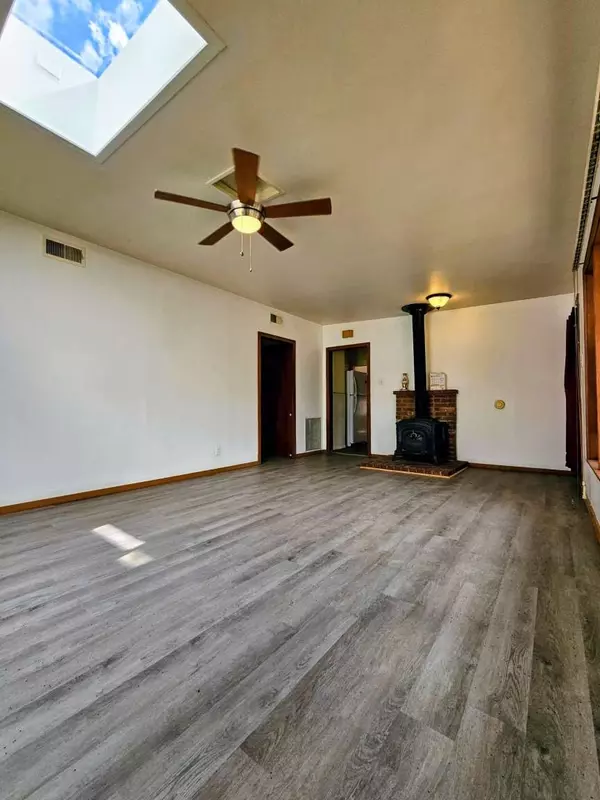 Los Alamos, NM 87544,2861 Nickel