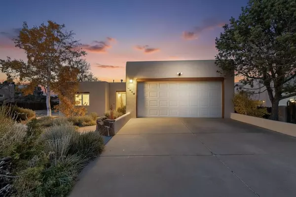 2933 Pueblo Halona, Santa Fe, NM 87507