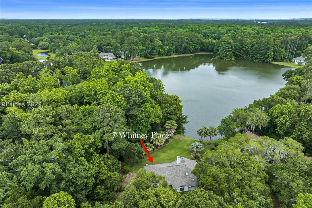 7 Whitney PL, Hilton Head Island, SC 29926