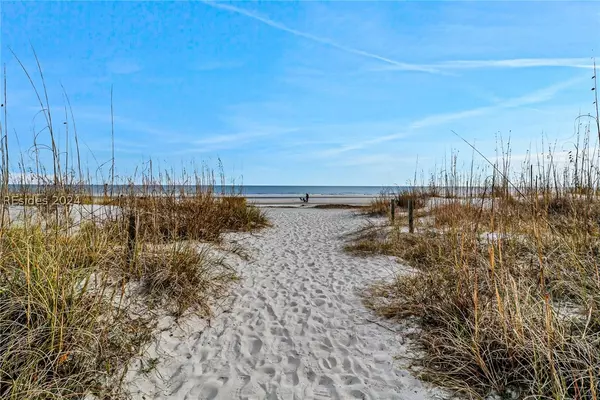 Hilton Head Island, SC 29928,23 S Forest BCH #208