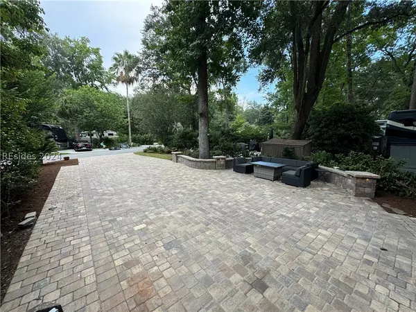 Hilton Head Island, SC 29928,133 Arrow Rd #157