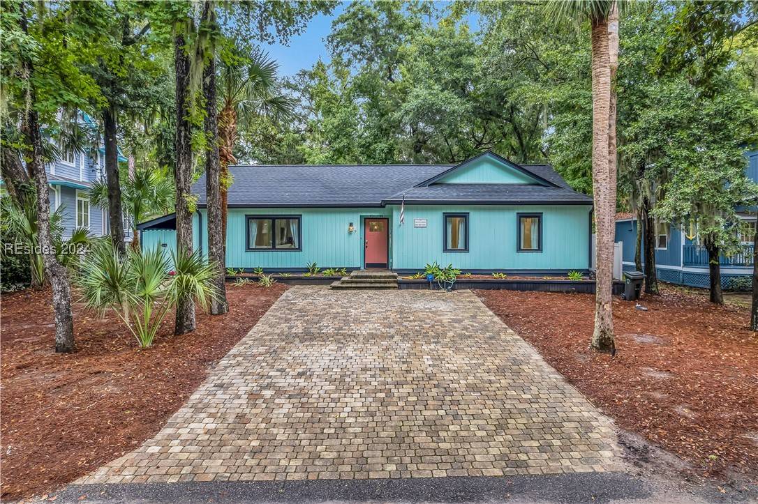 Hilton Head Island, SC 29928,7 Heron ST