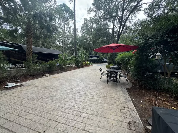 Hilton Head Island, SC 29928,133 Arrow Rd #122