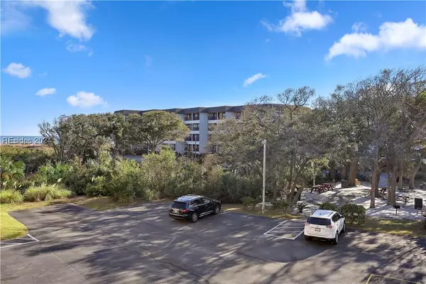 Hilton Head Island, SC 29928,40 Folly Field RD #A233