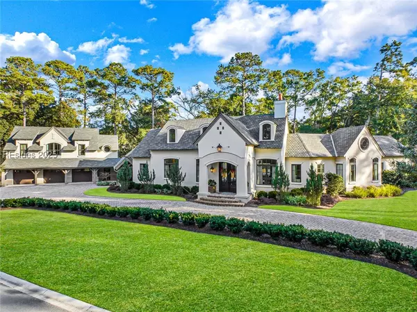 758 Colonial DR, Hilton Head Island, SC 29926