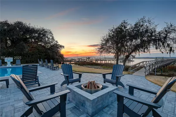 25 N Calibogue Cay RD, Hilton Head Island, SC 29928