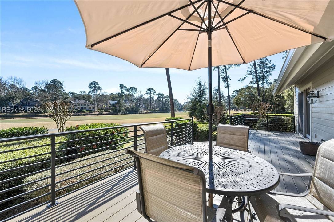 Hilton Head Island, SC 29928,17 Strawberry Hill RD
