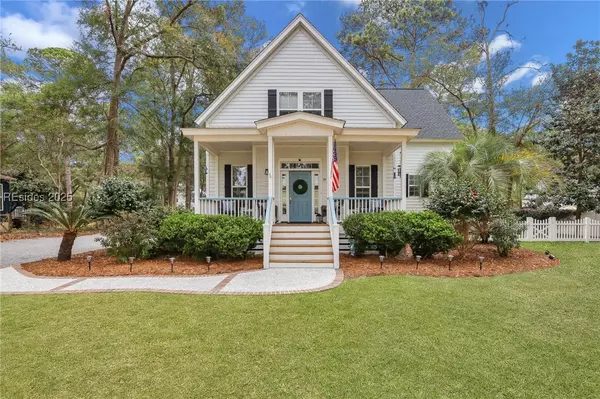 39 E River DR, Beaufort, SC 29907