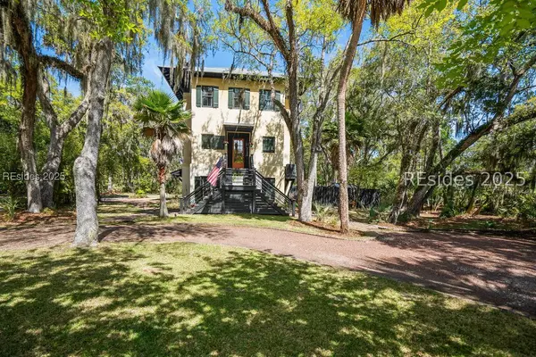 4 N Point TRL, Beaufort, SC 29907