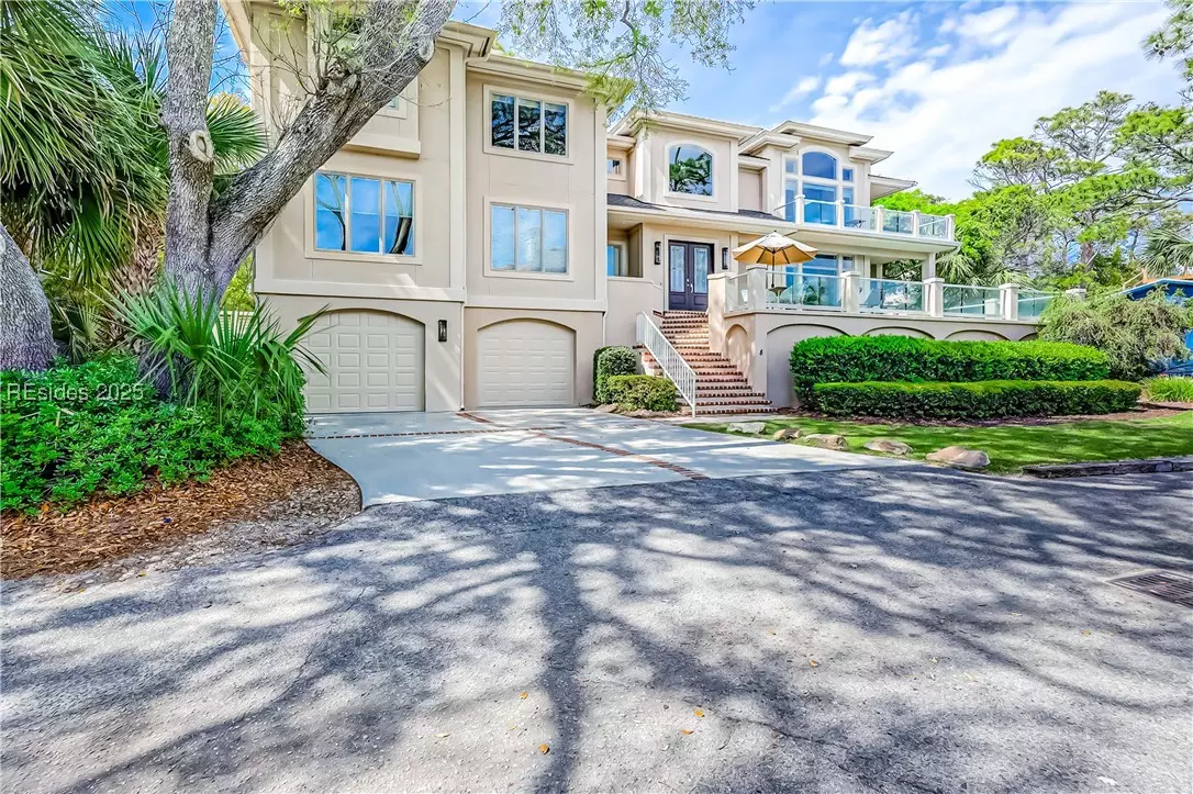 Hilton Head Island, SC 29928,8 Curlew RD