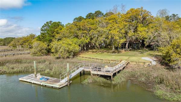 141 Cherry Point RD, Okatie, SC 29909
