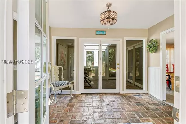 Hilton Head Island, SC 29928,13 Mallard RD