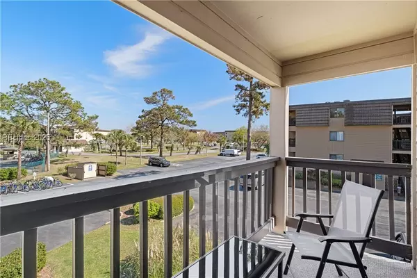 Hilton Head Island, SC 29928,40 Folly Field RD #C13