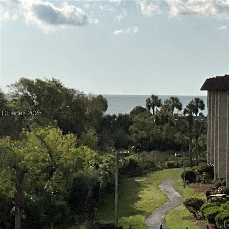 40 Folly Field RD #C305, Hilton Head Island, SC 29928