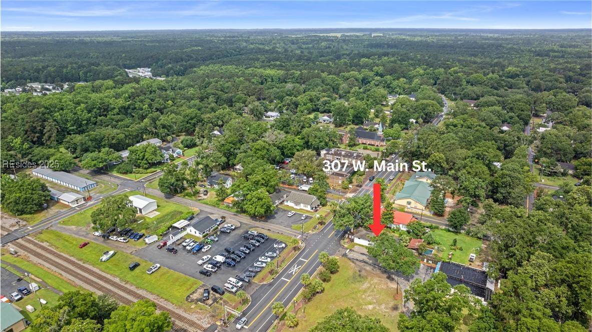 Ridgeland, SC 29936,307 W Main ST