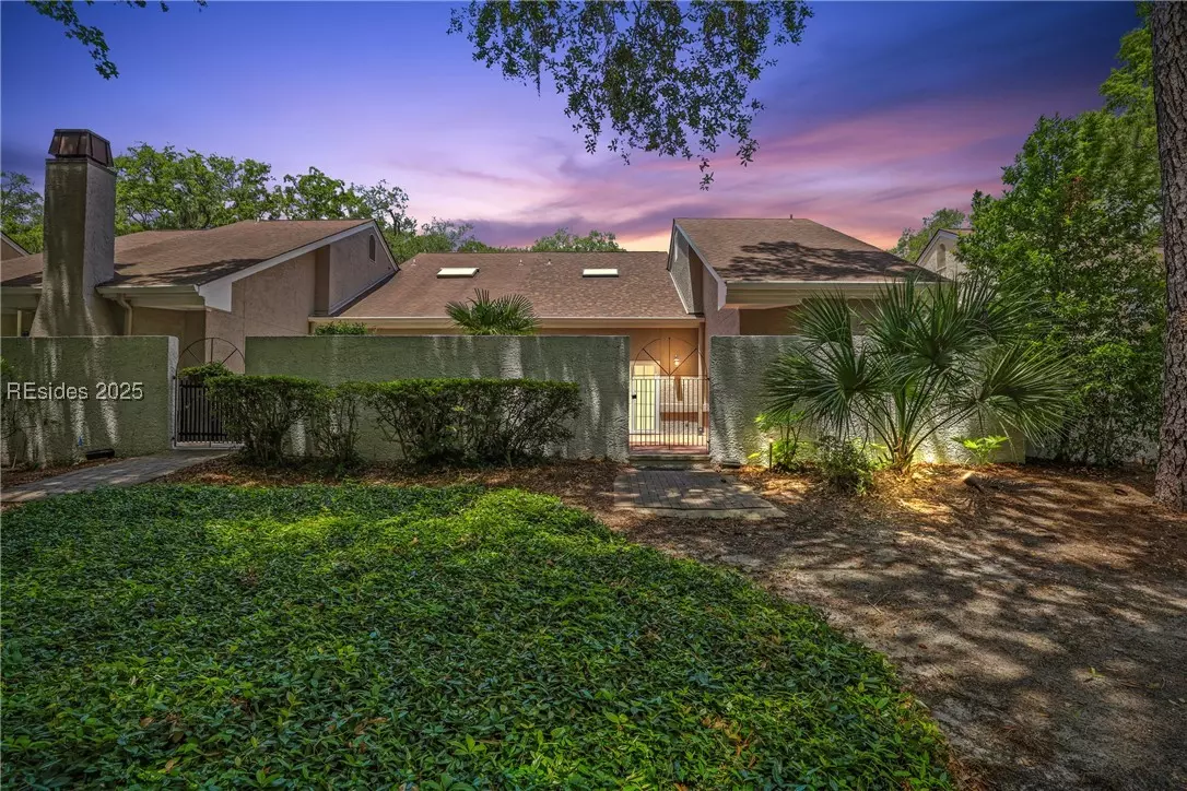 Hilton Head Island, SC 29928,4 Wimbledon CT #117