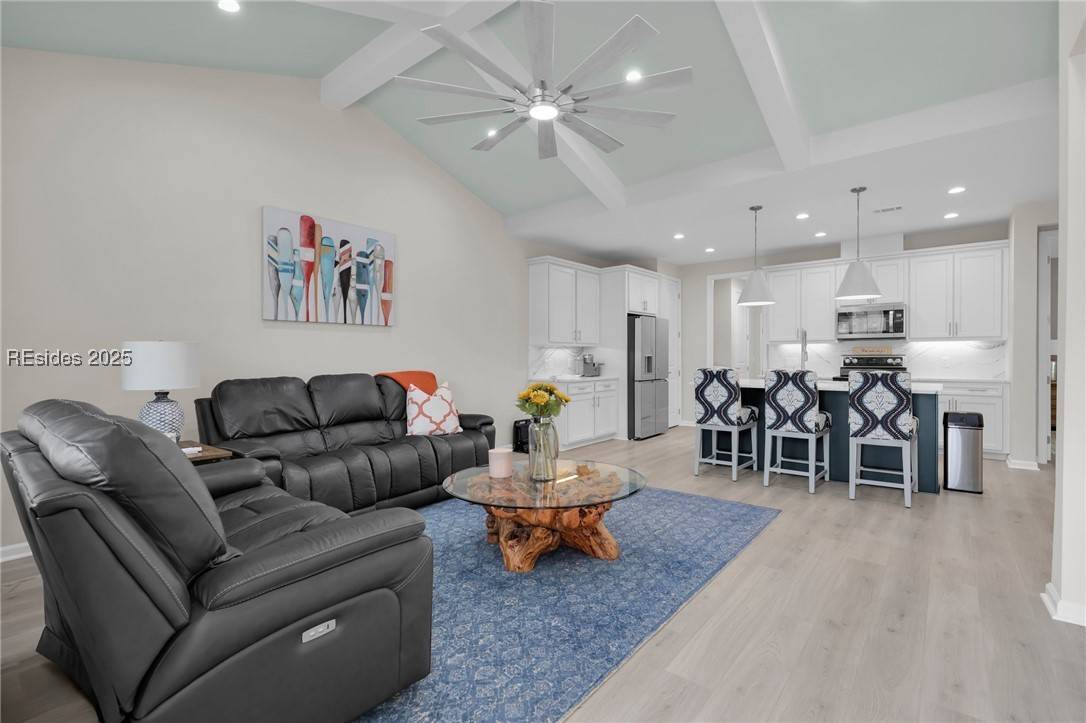 Hardeeville, SC 29927,152 Caribbean Soul Ave W #102