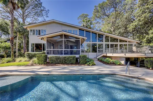 34 S Beach LN, Hilton Head Island, SC 29928