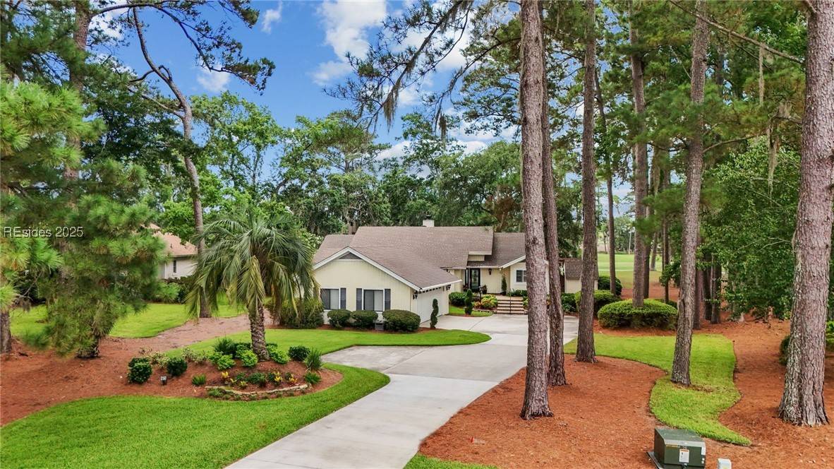 250 Moss Creek Dr, Hilton Head Island, SC 29926