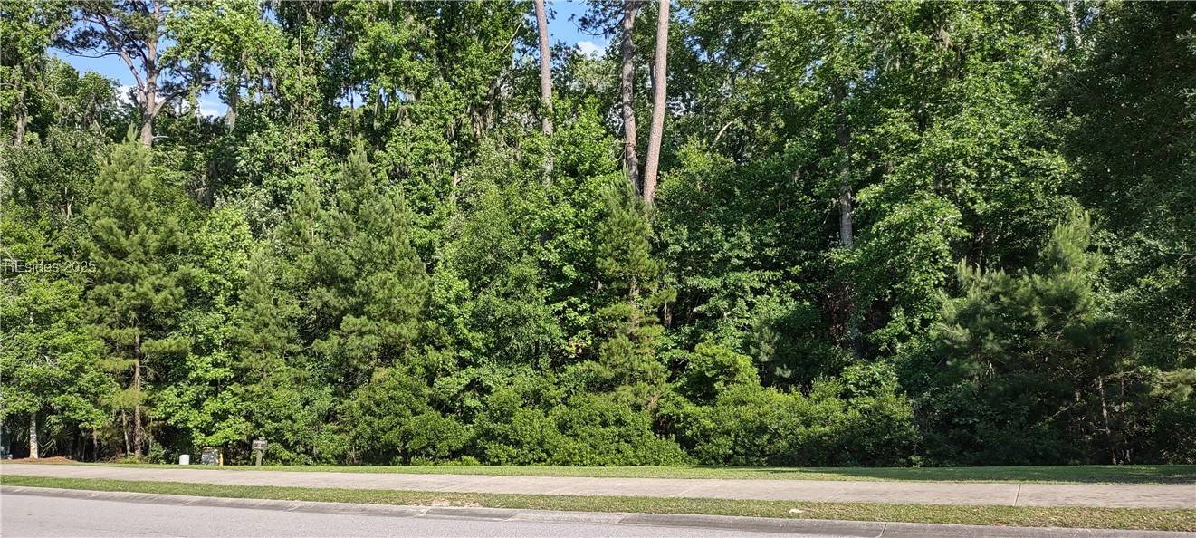 Bluffton, SC 29910,283 Hampton Lake DR