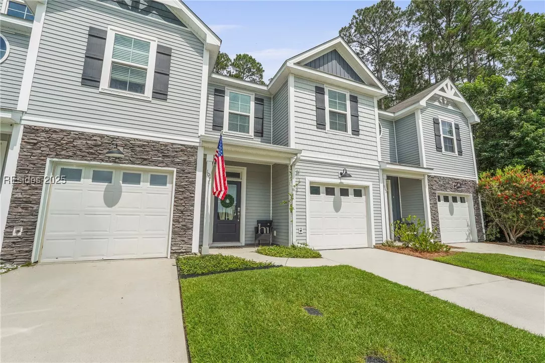 Bluffton, SC 29910,104 Brickway ST
