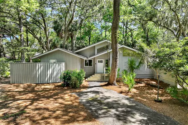 41 Acorn LN, Hilton Head Island, SC 29928