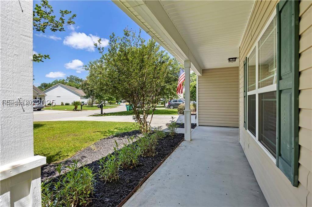 Bluffton, SC 29910,22 Beaumont CT