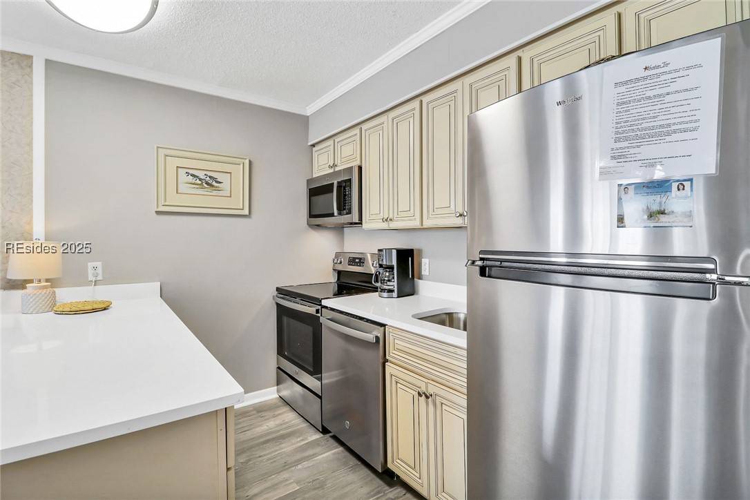 Hilton Head Island, SC 29928,43 S Forest Beach DR #204