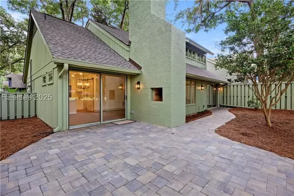 Hilton Head Island, SC 29926,55 Wax Myrtle CT