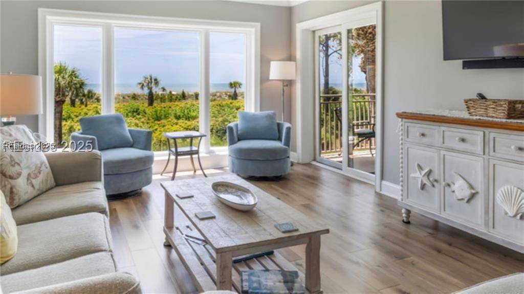 21 S Forest Beach DR #210, Hilton Head Island, SC 29928