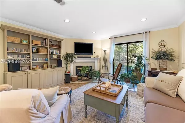96 Mathews DR #133, Hilton Head Island, SC 29926