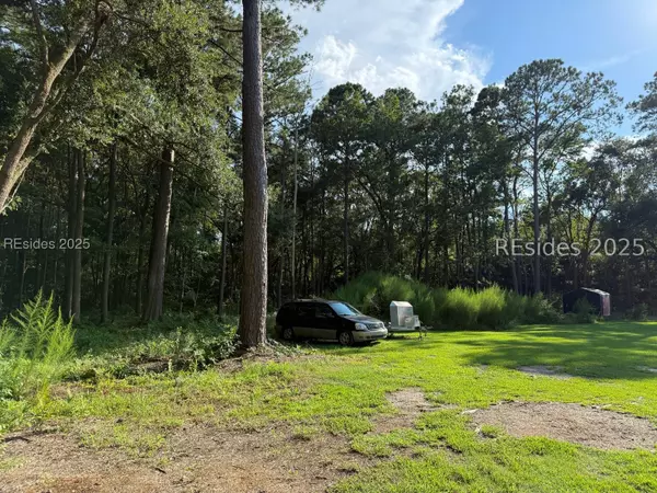 Beaufort, SC 29906,23 Joe Frazier RD