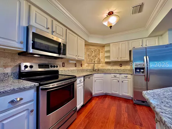 Hilton Head Island, SC 29926,380 Marshland RD #J38