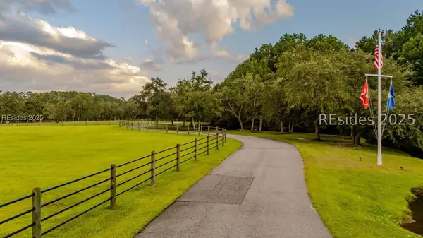 Ridgeland, SC 29936,165 Golda DR