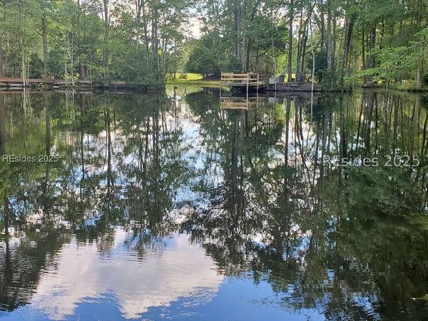 294 Sardis RD, Ridgeland, SC 29936