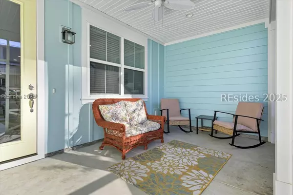 Hardeeville, SC 29927,215 Tropics AVE