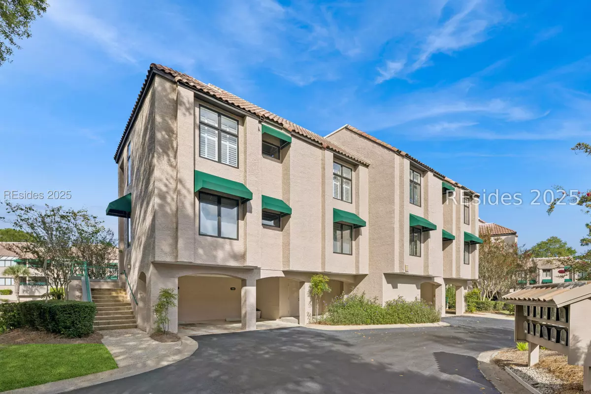 Hilton Head Island, SC 29928,3 Shelter Cove LN #7480