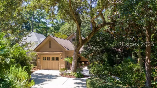 35 Wagon RD, Hilton Head Island, SC 29928