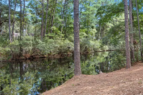 Hilton Head Island, SC 29928,13 Gunnery LN