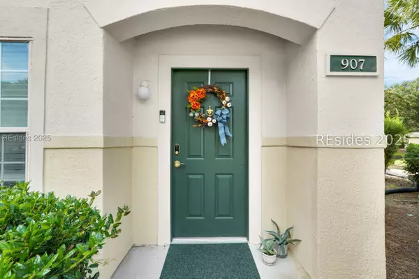 Bluffton, SC 29910,897 Fording Island RD #907