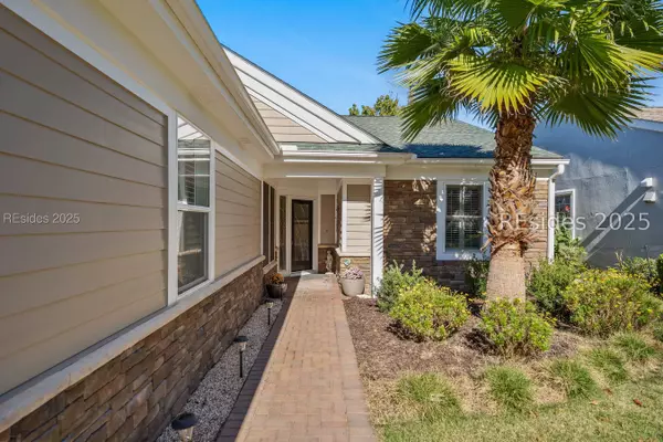 Bluffton, SC 29909,31 Rose Bush LN