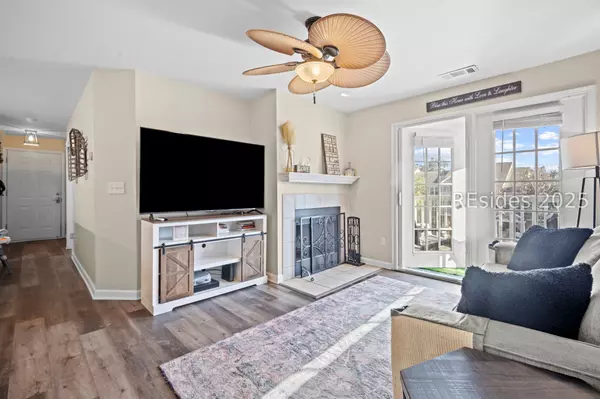 Bluffton, SC 29910,100 Kensington BLVD #318