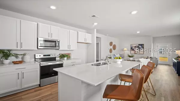 Ridgeland, SC 29936,37 Bottom Board CT