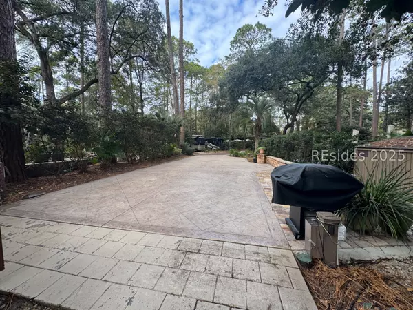 Hilton Head Island, SC 29928,133 Arrow RD #54